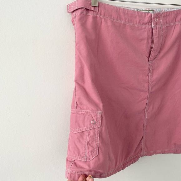 Y2K pink mini cargo skirt - Picture 2 of 5